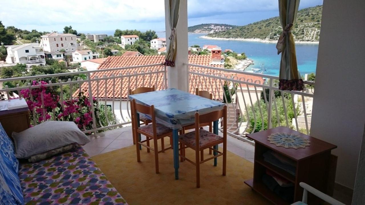 Apartments By The Sea Sevid, Trogir - 16897 Marina Exterior foto
